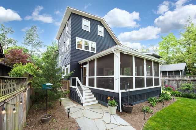 1303 S Forest Avenue, Ann Arbor, MI 48104