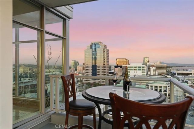 400 W Ocean 1702, Long Beach, CA 90802