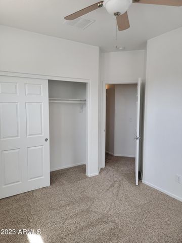 7428 W WOLF Street, Phoenix, AZ 85033