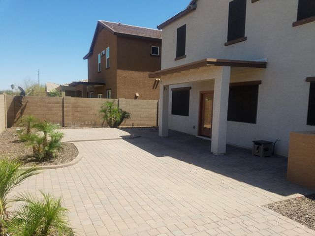 7428 W WOLF Street, Phoenix, AZ 85033