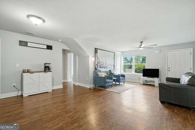 2195 Pinetree Drive, Cumming, GA 30041