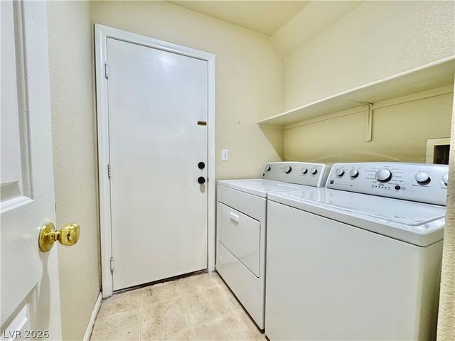 8632 Shady Pines Drive, Las Vegas, NV 89143