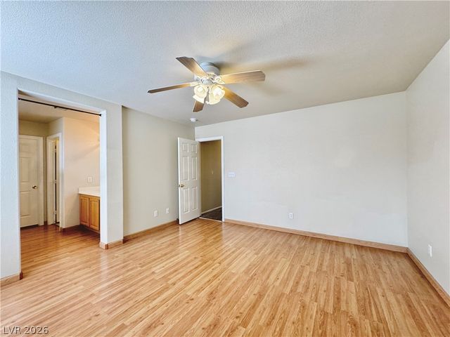 8632 Shady Pines Drive, Las Vegas, NV 89143