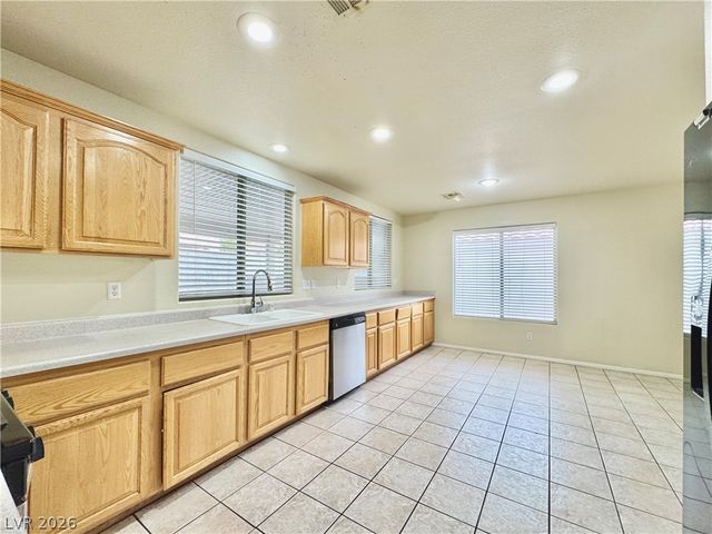 8632 Shady Pines Drive, Las Vegas, NV 89143