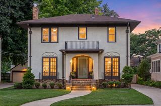 2325 Cromwell Drive, Minneapolis, MN 55410