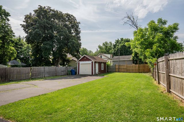 27 Rosemont Avenue, Windsor, CT 06095