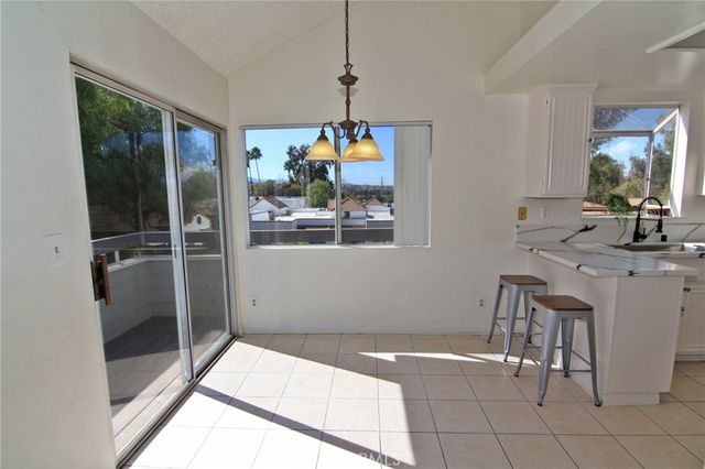 26867 Claudette Street 118, Canyon Country, CA 91351