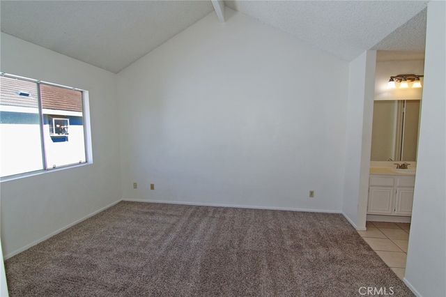 26867 Claudette Street 118, Canyon Country, CA 91351