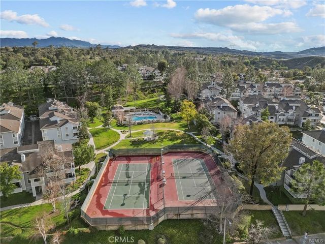 26867 Claudette Street 118, Canyon Country, CA 91351