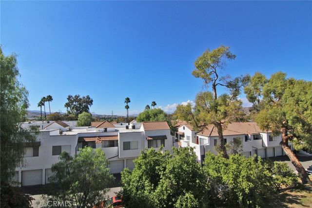 26867 Claudette Street 118, Canyon Country, CA 91351