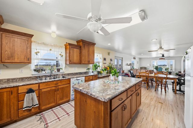 4379 County Road 4804, Wolfe City, TX 75449