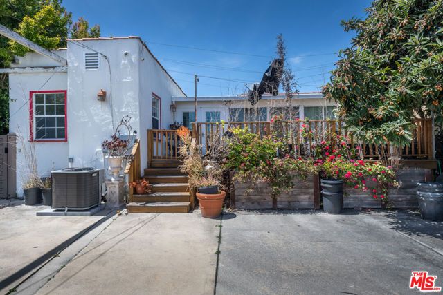 2008 S Bedford Street, Los Angeles, CA 90034