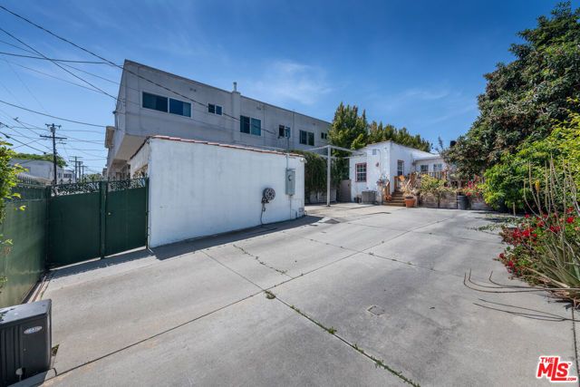 2008 S Bedford Street, Los Angeles, CA 90034
