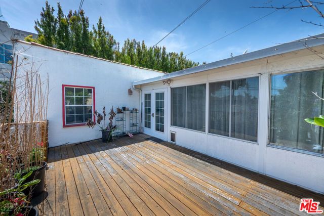 2008 S Bedford Street, Los Angeles, CA 90034