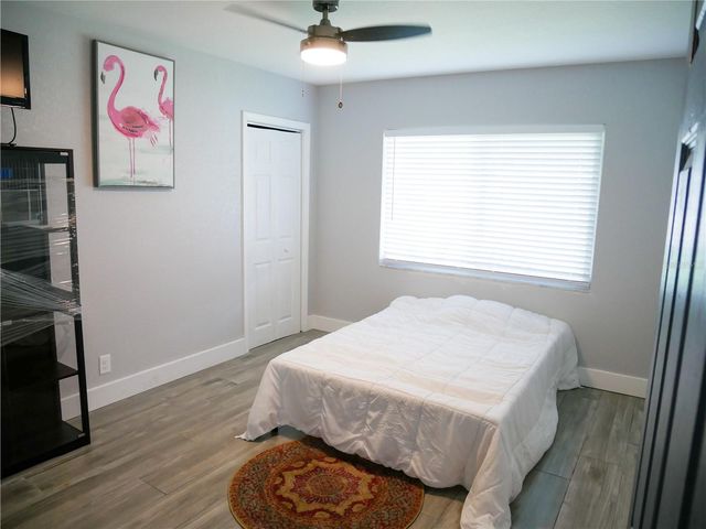 8280 32ND AVENUE N, St Petersburg, FL 33710