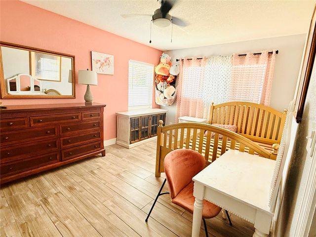 8280 32ND AVENUE N, St Petersburg, FL 33710