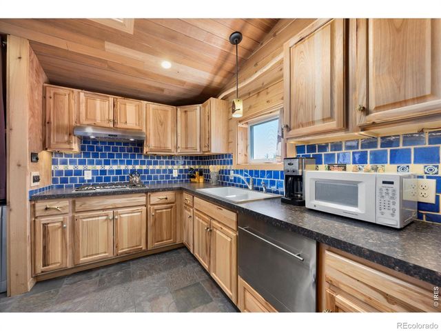 777 Powder Horn Trail, Bellvue, CO 80512