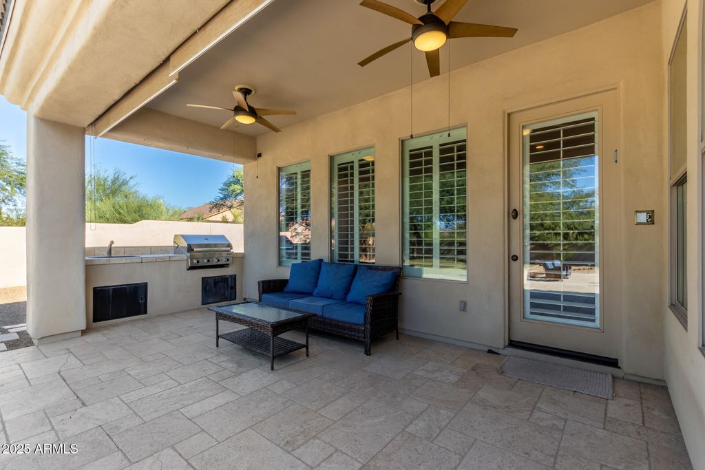 Image 29 of property listing at 33460 N 47TH Way, Cave Creek, AZ 85331