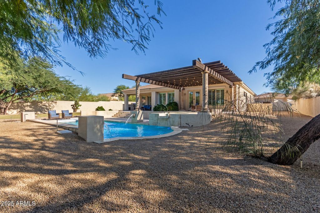 Image 31 of property listing at 33460 N 47TH Way, Cave Creek, AZ 85331
