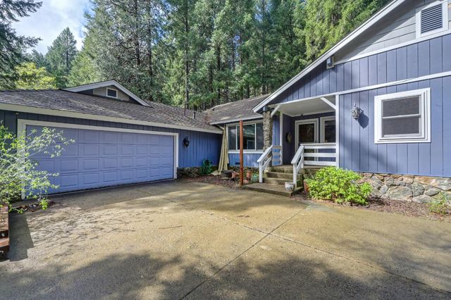 4580 Jenkinson Cir, Pollock Pines, CA 95726