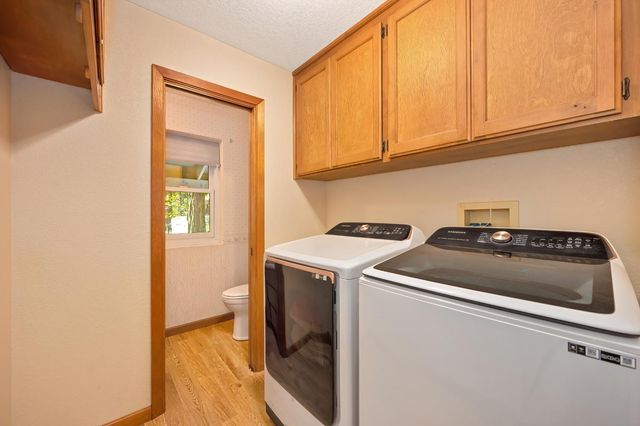 4580 Jenkinson Cir, Pollock Pines, CA 95726