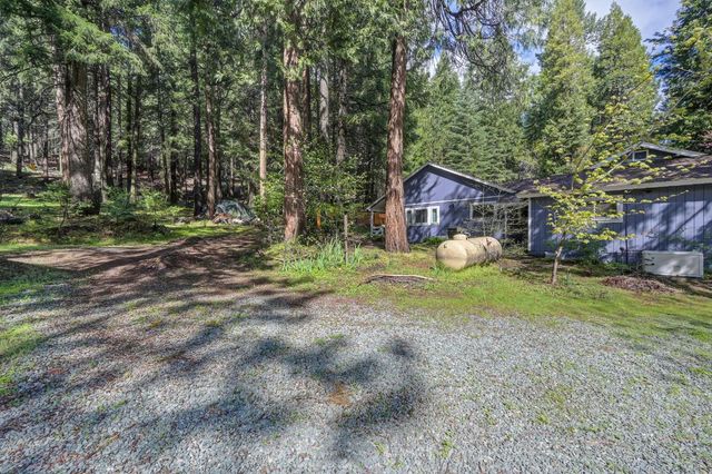 4580 Jenkinson Cir, Pollock Pines, CA 95726