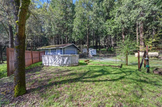 4580 Jenkinson Cir, Pollock Pines, CA 95726