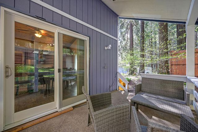 4580 Jenkinson Cir, Pollock Pines, CA 95726