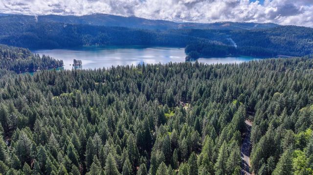 4580 Jenkinson Cir, Pollock Pines, CA 95726