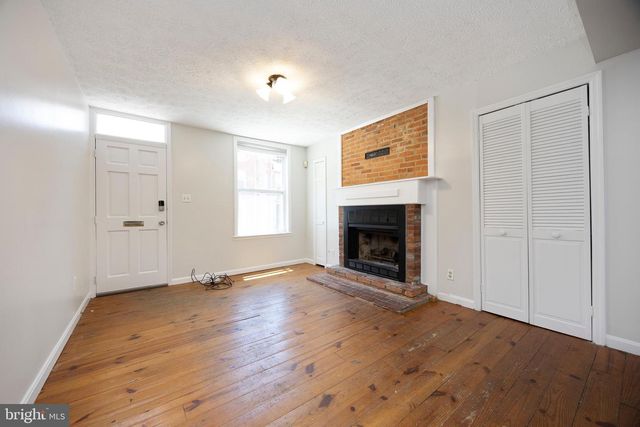 206 E CROSS ST, Baltimore, MD 21230