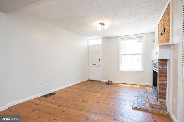 206 E CROSS ST, Baltimore, MD 21230