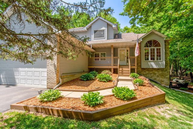 15850 Zumbrota Street NE, Ham Lake, MN 55304
