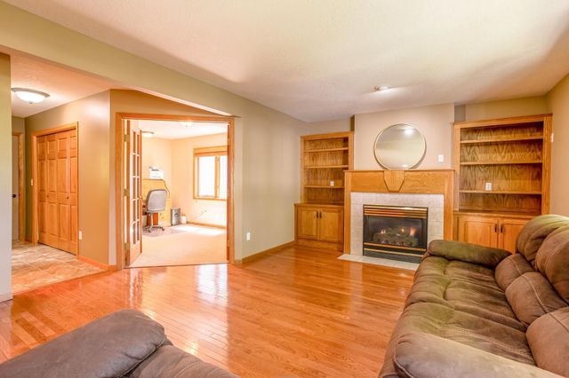 15850 Zumbrota Street NE, Ham Lake, MN 55304