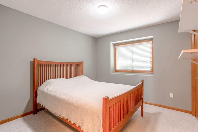 15850 Zumbrota Street NE, Ham Lake, MN 55304