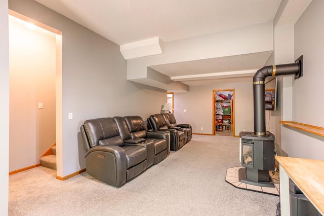 15850 Zumbrota Street NE, Ham Lake, MN 55304