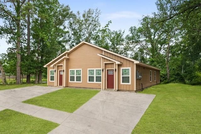9303 Firnat Street, Houston, TX 77016