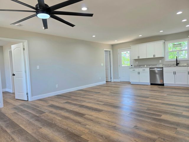 315 Hawk Creek Road, London, KY 40741