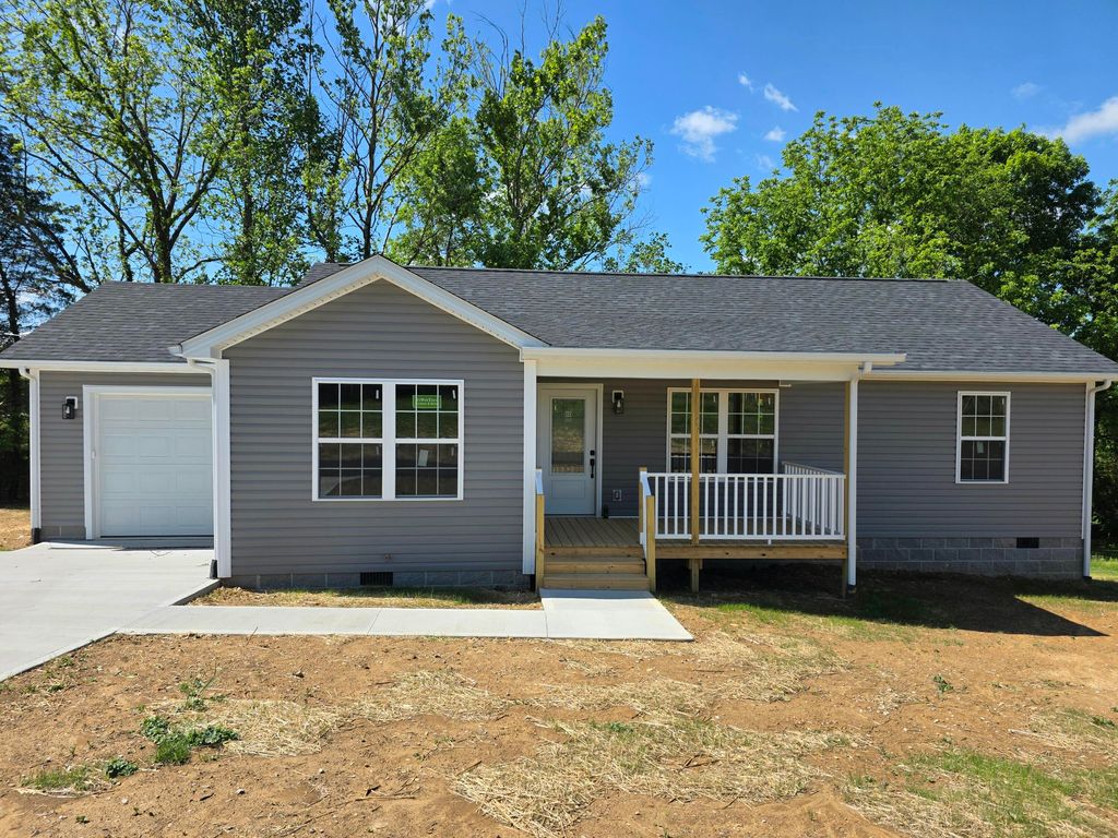 315 Hawk Creek Road, London, KY 40741
