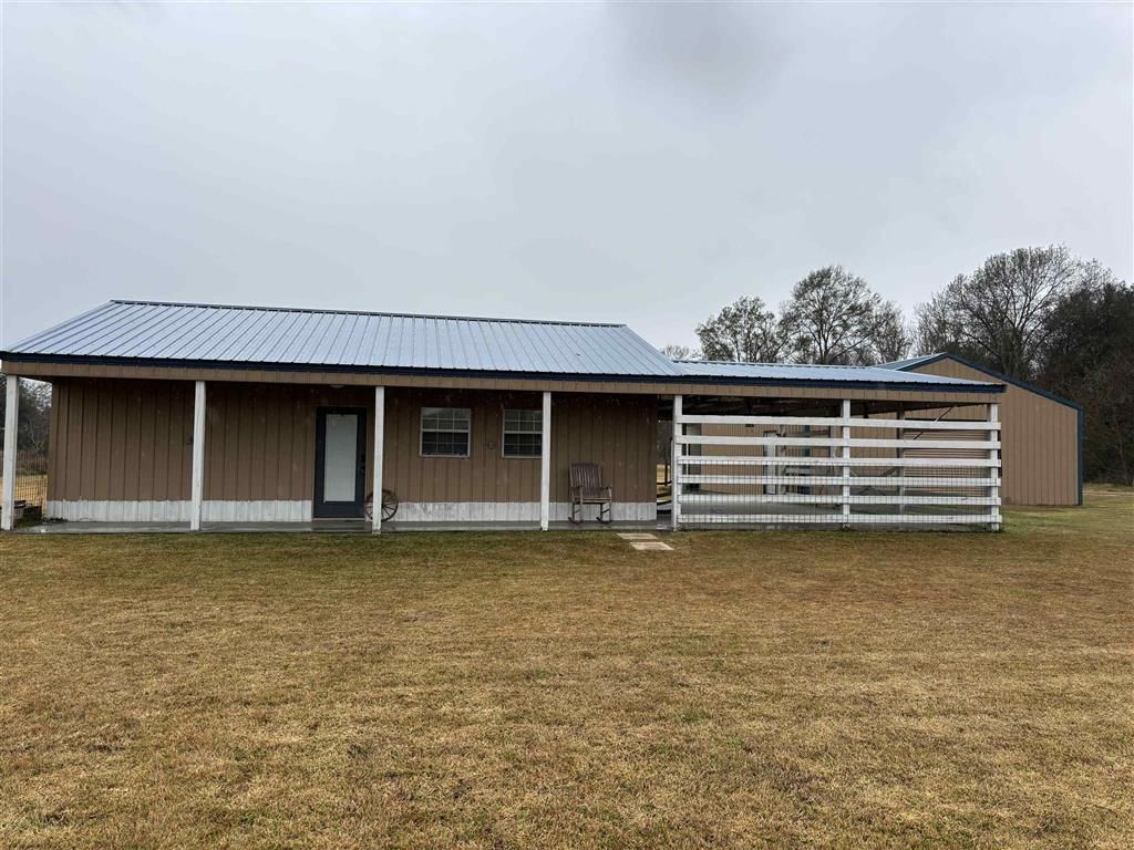 16255 & 16247 Windmill Lane, Iowa, LA 70647