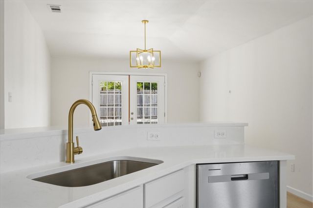 929 Haley Drive, Dallas, TX 75253