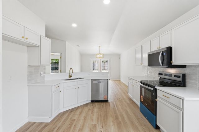 929 Haley Drive, Dallas, TX 75253