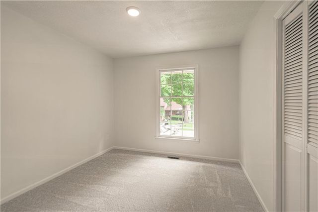8612 N Harrison Street, Kansas City, MO 64155