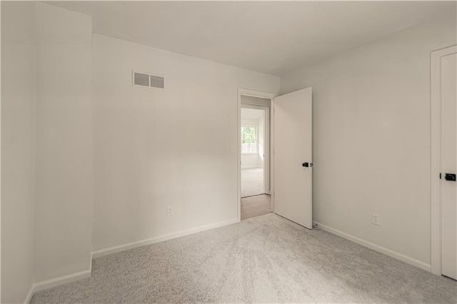 8612 N Harrison Street, Kansas City, MO 64155