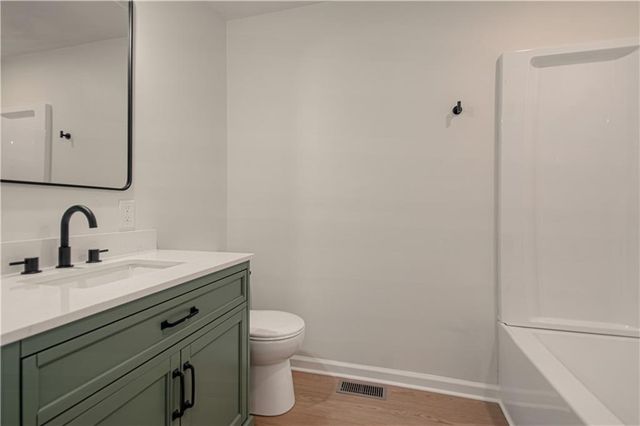 8612 N Harrison Street, Kansas City, MO 64155