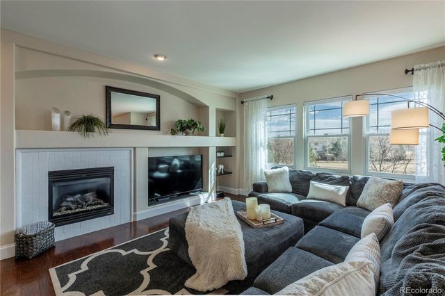 6988 S Riverwood Way, Aurora, CO 80016