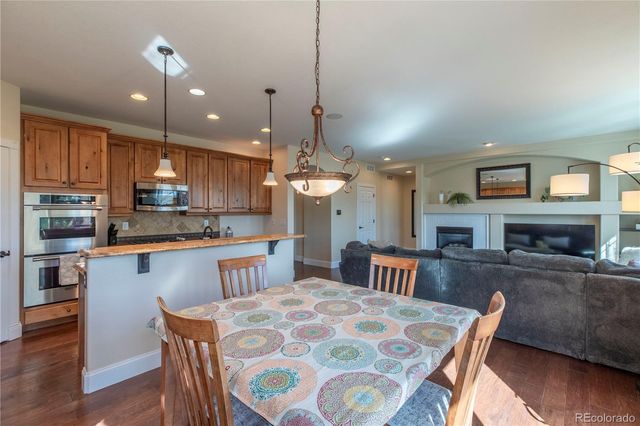 6988 S Riverwood Way, Aurora, CO 80016