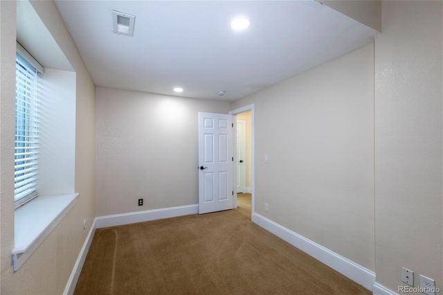 6988 S Riverwood Way, Aurora, CO 80016