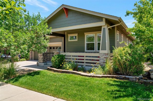 6988 S Riverwood Way, Aurora, CO 80016