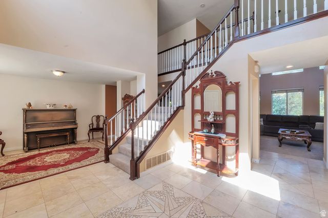 8344 S WHEATRIDGE CT, West Jordan, UT 84081