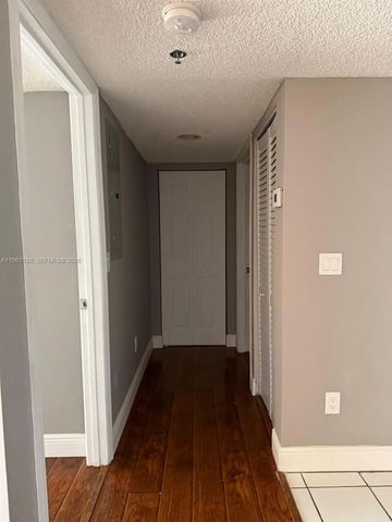 5550 NW 61st St 508, Coconut Creek, FL 33073